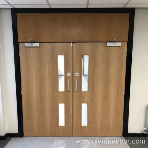 Puertas de interior de emergencia de madera de diseño certificado